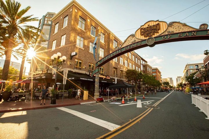 San Diego Gaslamp Quarter History Walking Tour